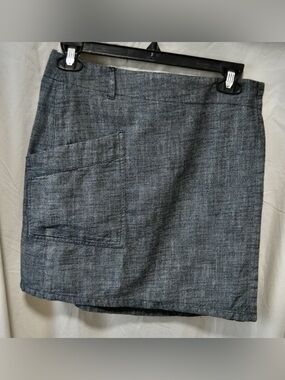 GAP Gray Mini Skirt with Front Patch Pockets